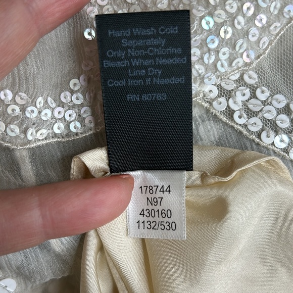 BNWOT A|X Armani Exchange Set Silk Cami, Sequin Layered Top with Hair Clip - Picture 8 of 15